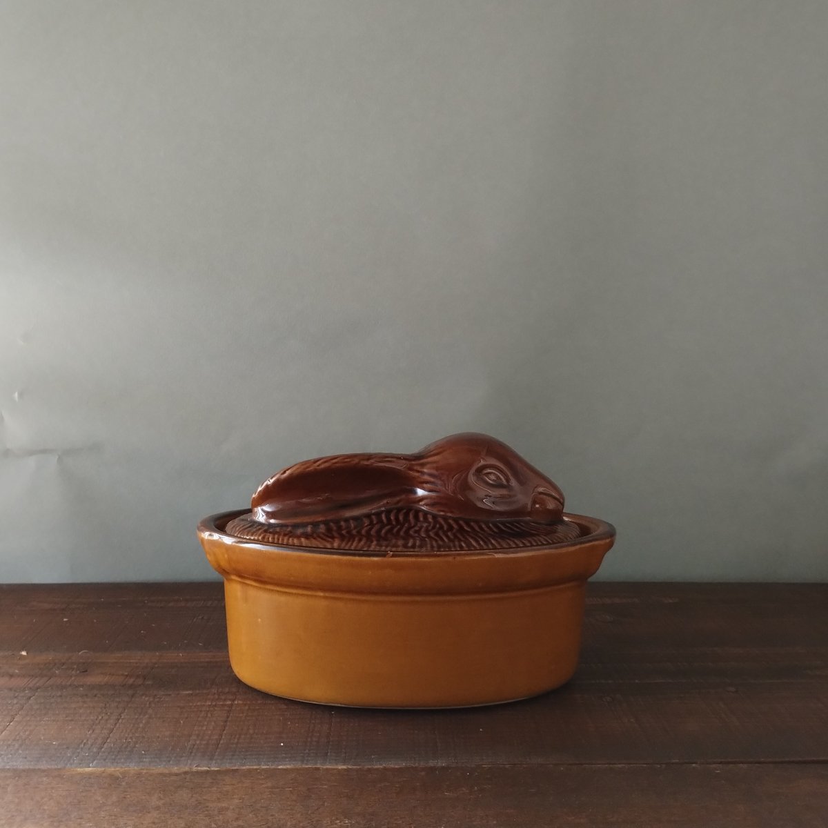 フランスヴィンテージ ウサギのテリーヌポット | フランス