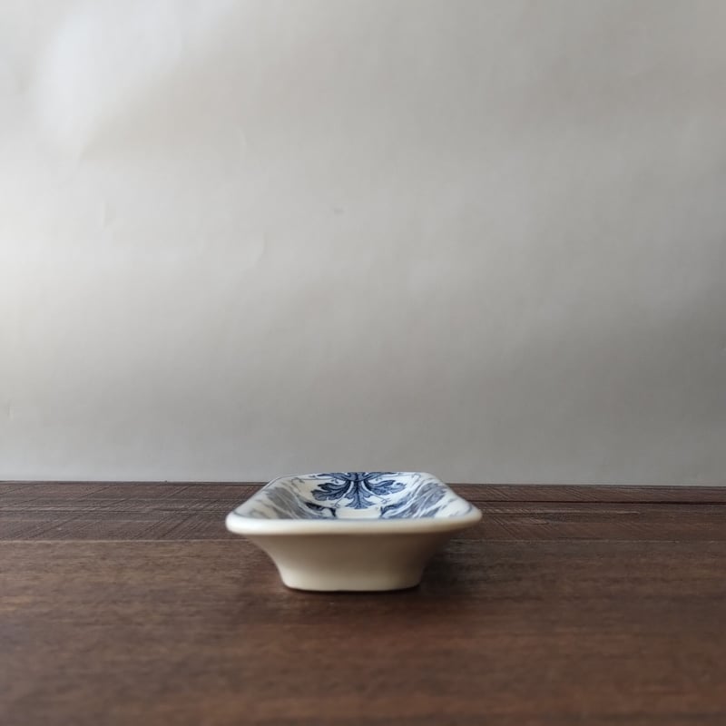 フランスアンティーク サルグミンヌの歯ブラシケース | フランス