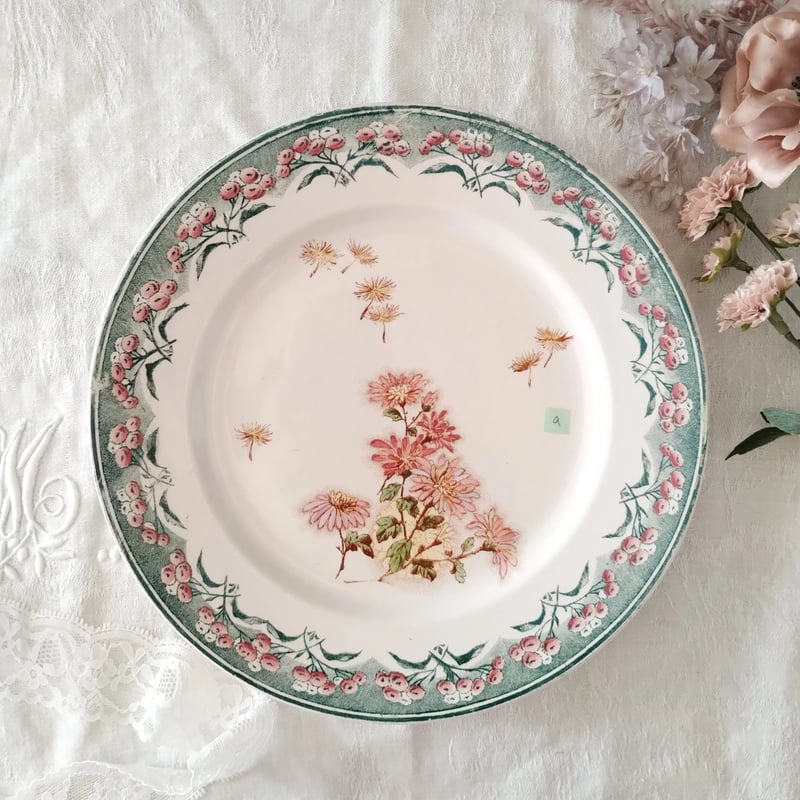 フランスアンティーク クレイユモントロー わた毛のプレート a