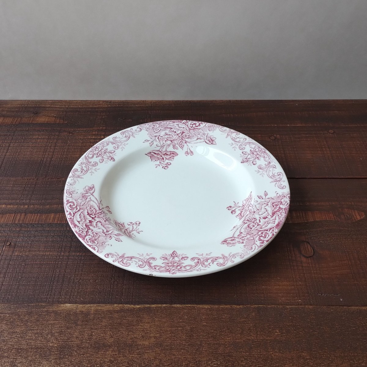 セーブル 花柄 プレート フランス製 フランスアンティーク ピンクの花のプレート(b) | フランス
