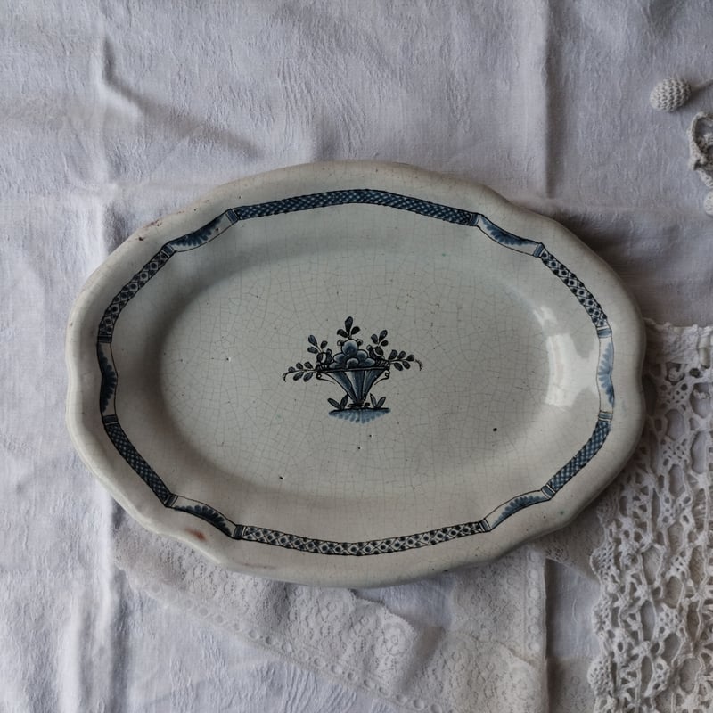 キュノワールのプレート | フランスアンティーク 陶器 ポット 専門店  