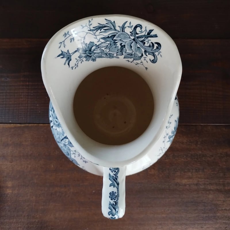 フランスアンティーク 淡い青のアネモネのピシェ | フランス