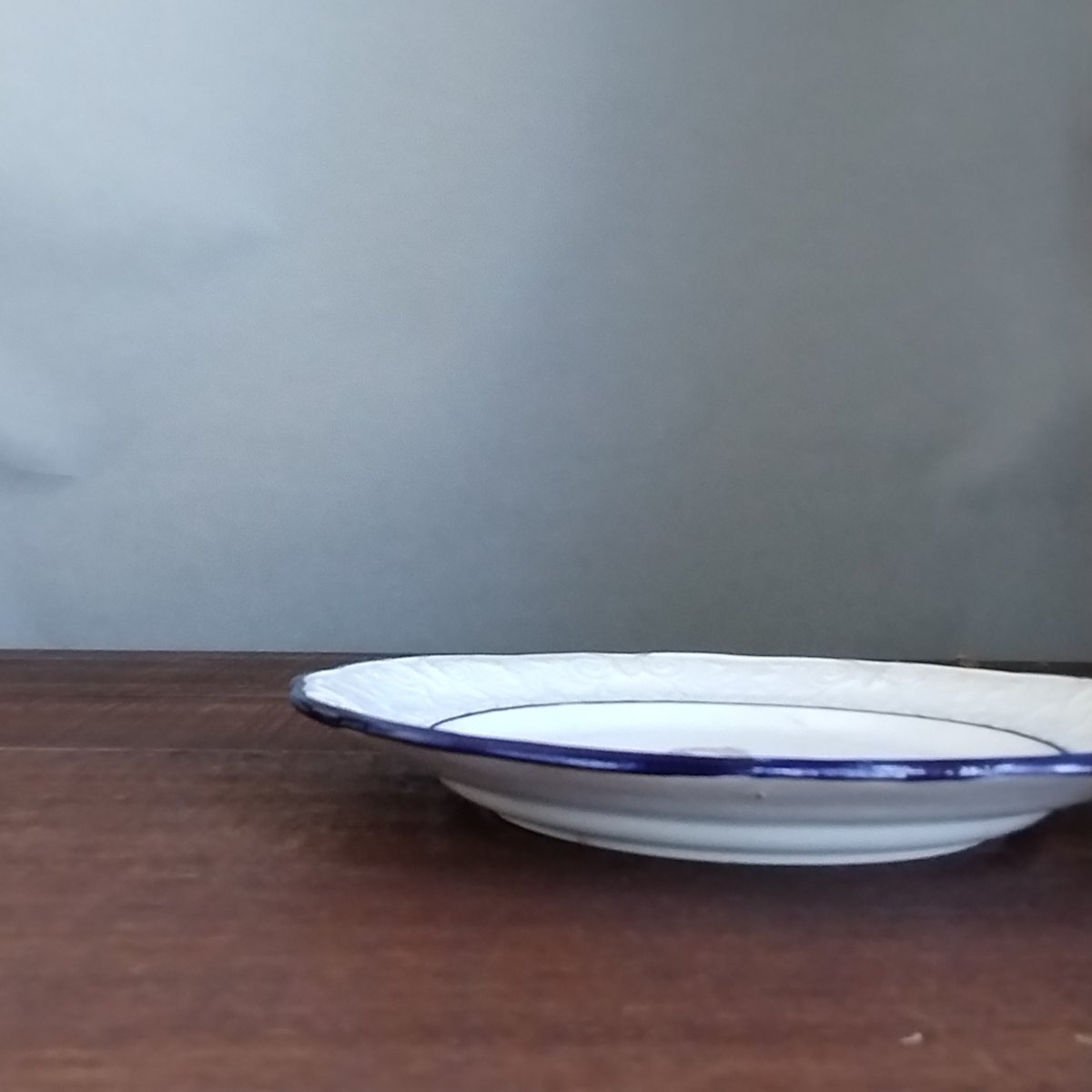 フランスアンティーク ショワジールロワの貴婦人が描かれたデザート