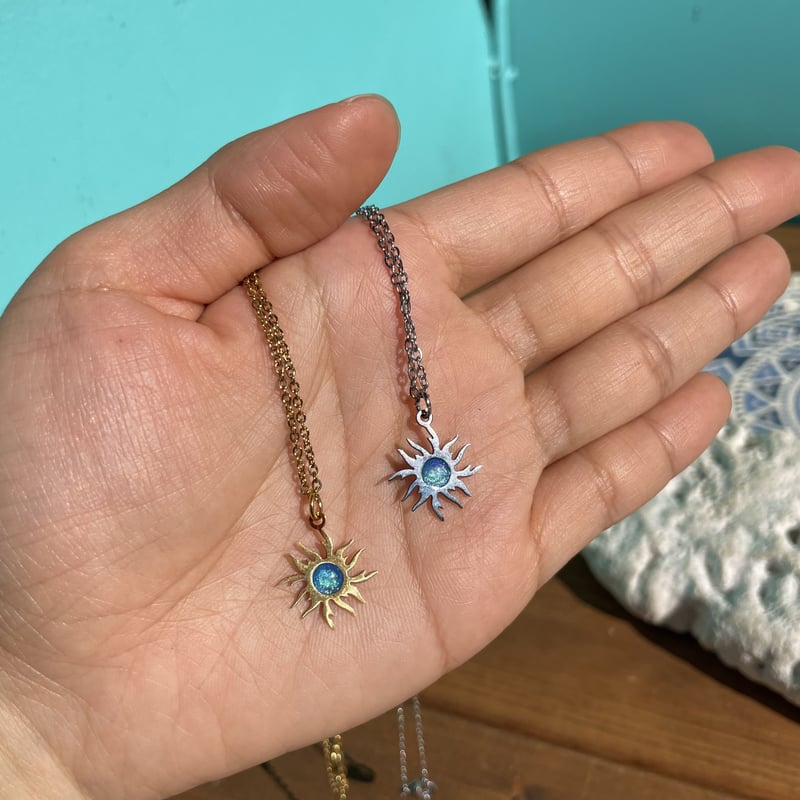 太陽ネックレス | Ocean in the hands®︎