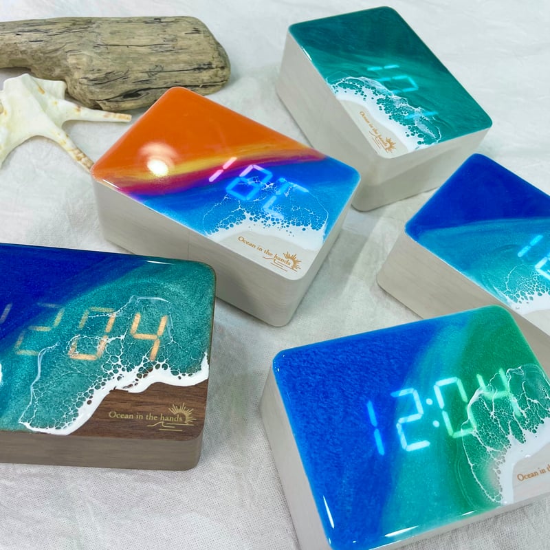 Ocean digital clock | Ocean in the hands®︎