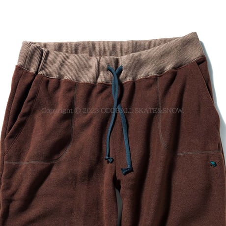 23-24 GREEN CLOTHING FLEECE PANTS Mocha