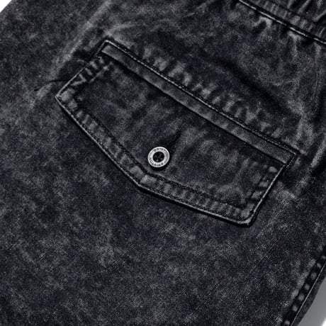 BRIXTON MADRID II HEMMED SHORT black acid wash