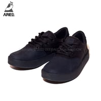 AREth Early Plug Black Nubuck