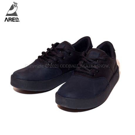 AREth Early Plug Black Nubuck
