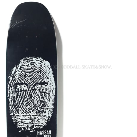 BLACK LABEL OMAR HASSAN THUMB PRINT 8.88