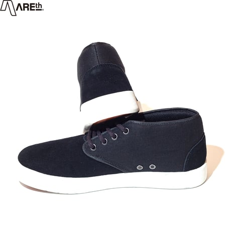 AREth EARLY BULIT Black