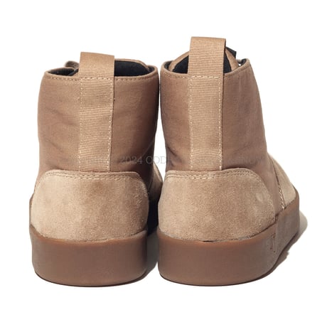 AREth 2024 LATE Chukka Beige Gum