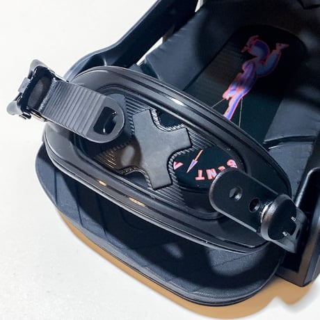 25-26 BENT METAL AXTION
