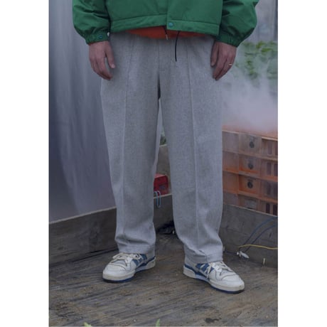 EVISEN SKATEBOARDS WOOL PINTUCK TRACK PANTS