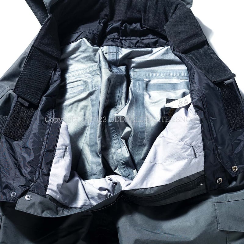 23-24 GREEN CLOTHING MOVEMENT CARGO Grey | ODDB