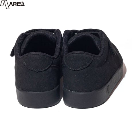 AREth 2025 EARLY I VELCRO Black Vegan Suede