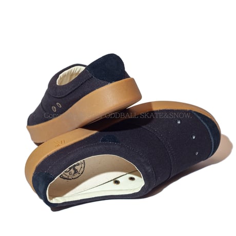 AREth 2023 Early Sol Black Gum