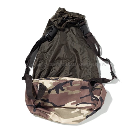 BRIXTON BARNES HIP PACK camo