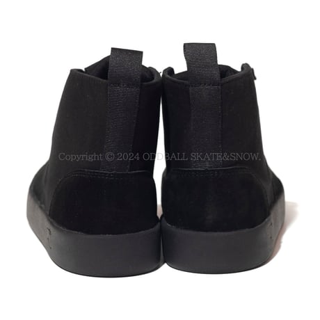 AREth 2024 LATE Chukka All Black