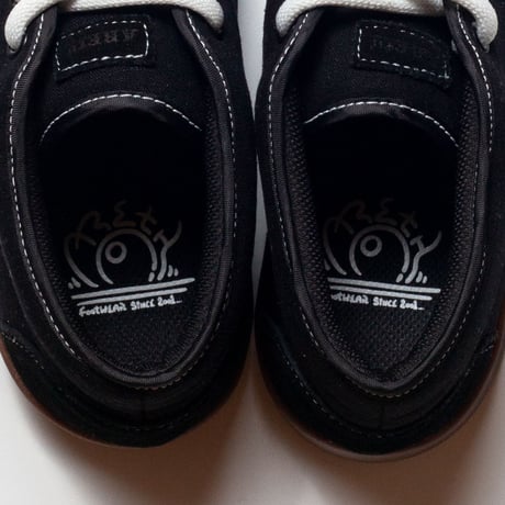 AREth 2026 EARLY BULIT Black × White Stitch