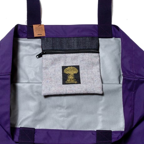 25-26 GREEN CLOTHING TOTE BAG