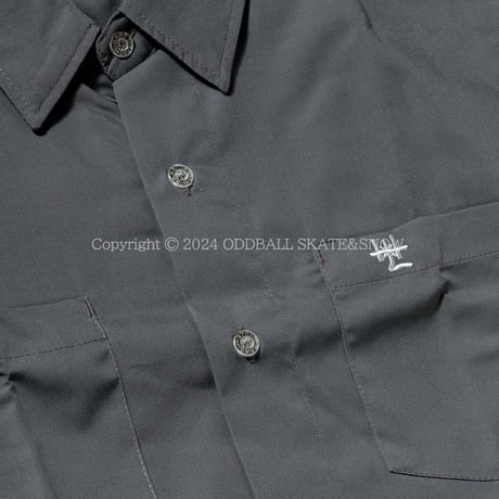 HARD LUCK ICON BUTTON UP S/S SHIRT GREY