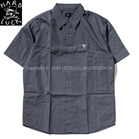 HARD LUCK ICON BUTTON UP S/S SHIRT GREY