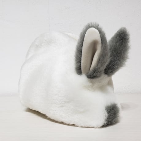 ふわふわのポーチさん ヒマラヤンうすブルー