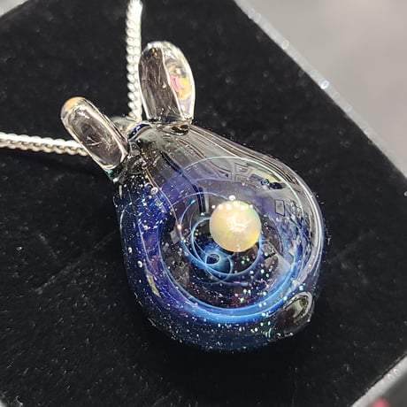 宇宙うさぎのペンダント-783