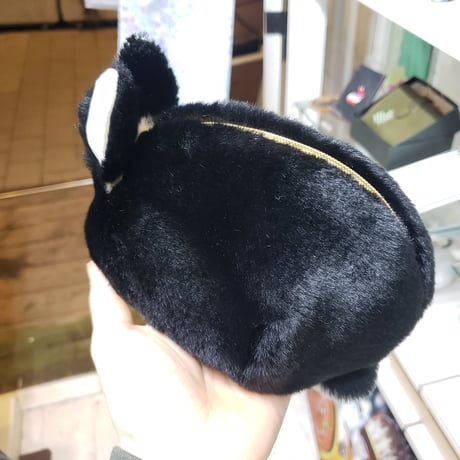 ふわふわのポーチさん ブラックオター