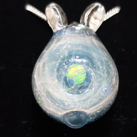 宇宙うさぎのペンダント‐ 634