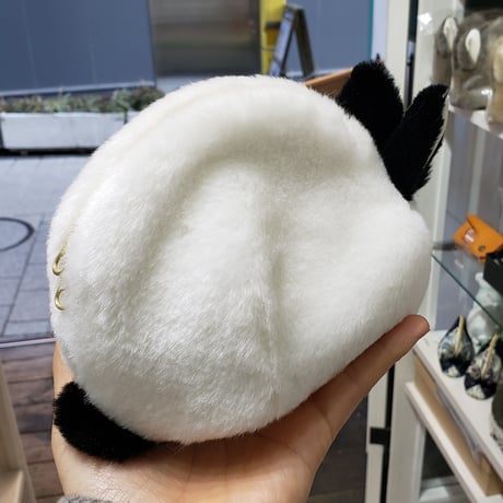 ふわふわのポーチさん ヒマラヤン黒