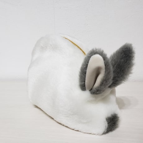 ふわふわのポーチさん ヒマラヤンうすブルー