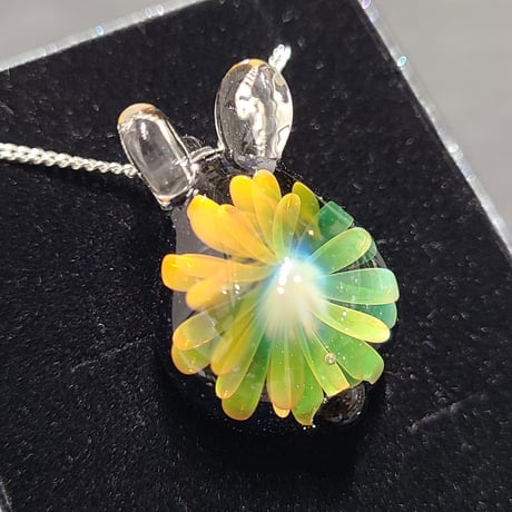 虹の花うさぎのペンダント-808