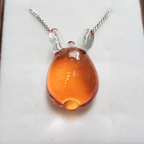 ミニうさぎのペンダント-408