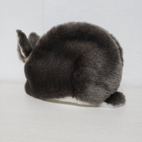 ふわふわのポーチさん こいブルーオター