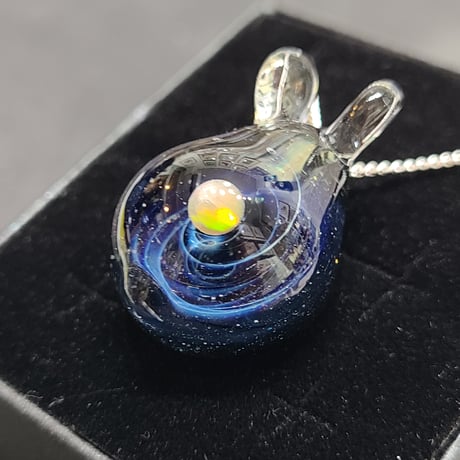 宇宙うさぎのペンダント-783