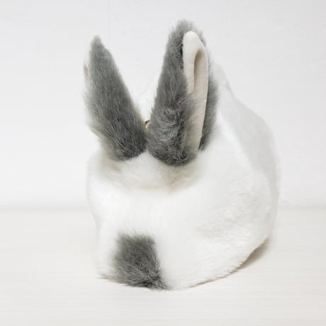 ふわふわのポーチさん ヒマラヤンうすブルー