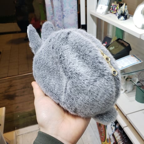 ふわふわのポーチさん グレーアグーチ