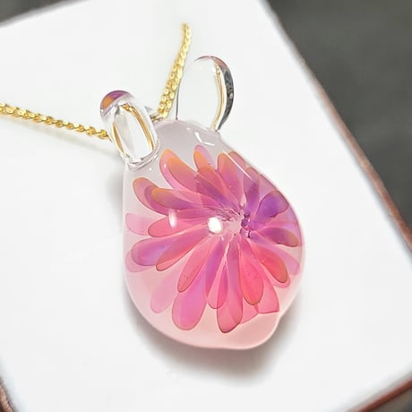 紫陽花うさぎのペンダント-640