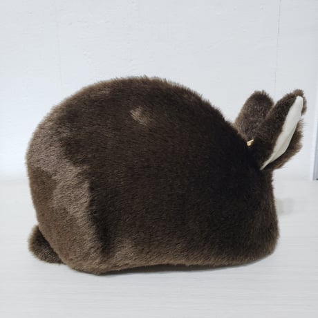 ふわふわのポーチさん  単色チョコセルフ