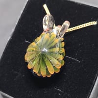 お花うさぎのペンダント-金木犀-