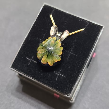 お花うさぎのペンダント-金木犀-829