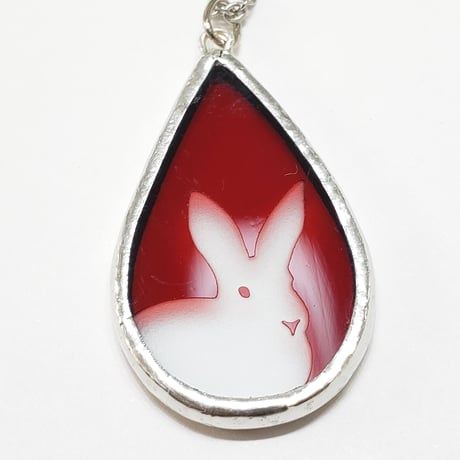 ステンドグラス製ネックレス blue or red