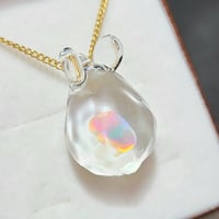 氷うさぎのペンダント(オパール入り)-980