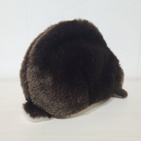 ふわふわのポーチさん  ロップイヤー 濃いチョコレートオター