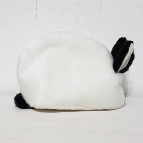 ふわふわのポーチさん ヒマラヤン黒