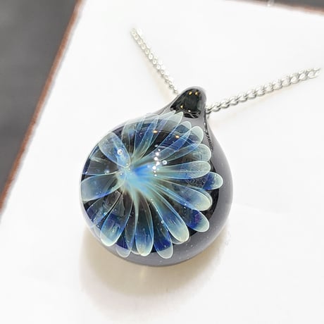 雪の華のペンダント-892