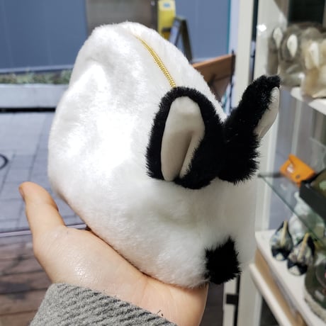 ふわふわのポーチさん ヒマラヤン黒