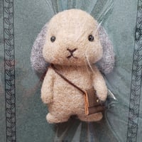 ブローチ ウサギ ロップイヤー （ブラウン・ショルダーバッグ）